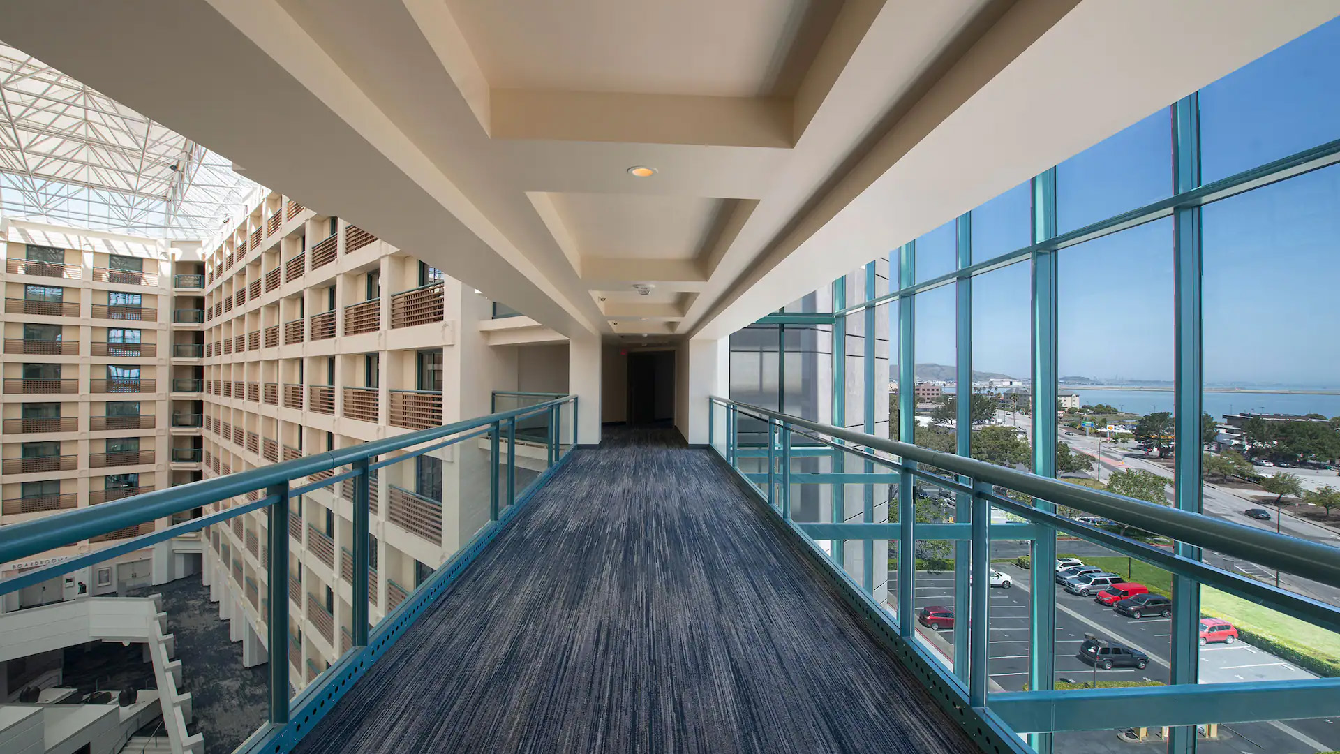 Hyatt Regency Airport SFO Hotel Bridge